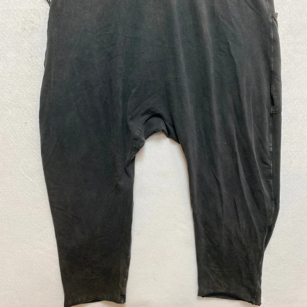 Free Movement FP Jumpsuit Overalls Womens Size Small Charcoal Harem Romper - Picture 9 of 9